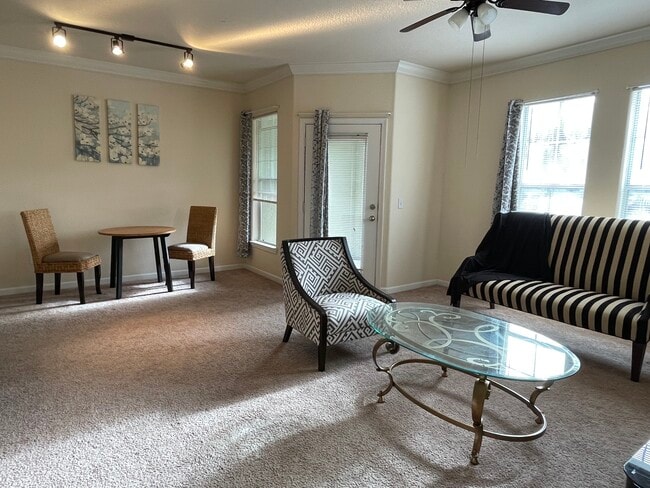 8290 Gate Pky W, Unit 1005