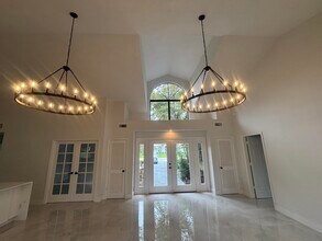 1182 Raintree Ln in Wellington, FL - Building Photo - Building Photo