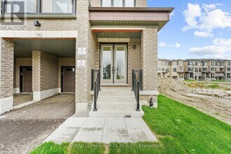 70 Thule St in Vaughan, ON - Building Photo - Building Photo