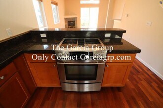 10377 SW Ridgepath Ln in Beaverton, OR - Building Photo - Building Photo