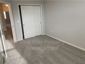 1692 Grand Ave in Windsor, CO - Building Photo - Building Photo