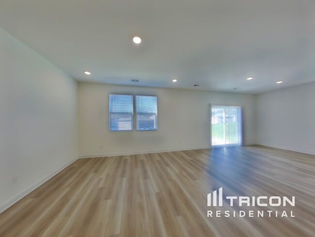 5308 Carnegie Rd in Old Hickory, TN - Building Photo - Building Photo