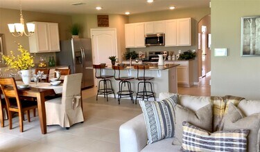 368 Tanglewood Dr in Davenport, FL - Building Photo - Building Photo