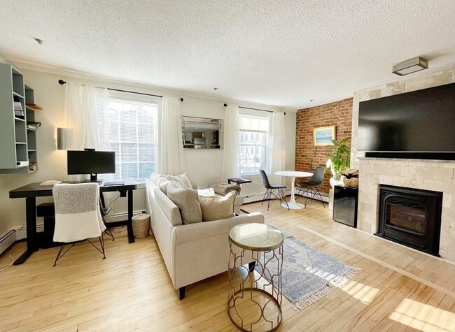 4 Derne St in Boston, MA - Building Photo - Building Photo