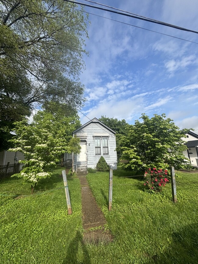 property at 3324 Vetter Ave