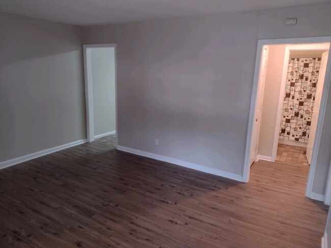property at 354 Enota Pl SW