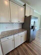 4959 Harris Woods Blvd in Charlotte, NC - Foto de edificio - Building Photo