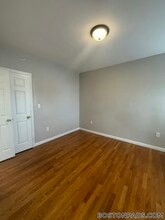 4 Kingsley Terrace in Lynn, MA - Building Photo - Building Photo