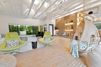 105 NW 92nd St in Miami Shores, FL - Building Photo - Building Photo