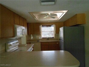 524 Glendale Ave in Lehigh Acres, FL - Building Photo - Building Photo