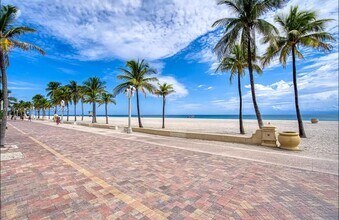 310 Oregon St in Hollywood, FL - Building Photo - Building Photo