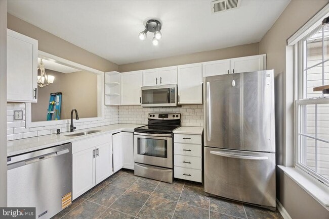 property at 253 Miley Rd