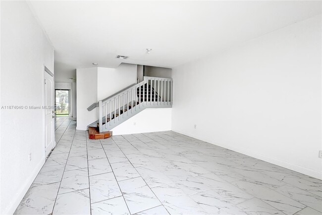 21424 NW 13th Ave in Miami Gardens, FL - Building Photo - Building Photo