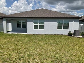 4136 Obsidian Dr in Spring Hill, FL - Building Photo - Building Photo