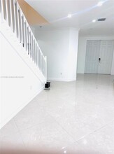 3530 W 88th St in Hialeah, FL - Building Photo - Building Photo