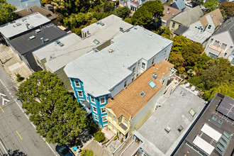 530-534 Clipper St in San Francisco, CA - Building Photo - Building Photo