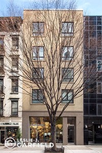 225 E 58th St in New York, NY - Foto de edificio - Building Photo