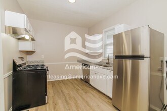 1706 N Machin Ave, Unit C311 in Peoria, IL - Building Photo - Building Photo