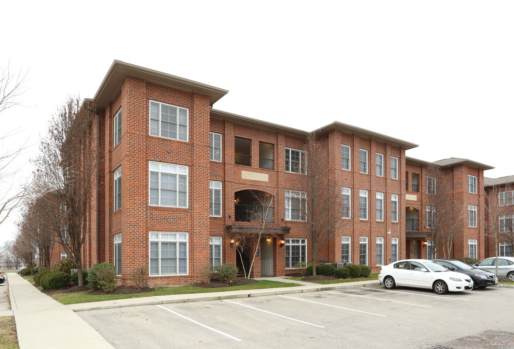 Fisher Commons in Columbus, OH - Foto de edificio