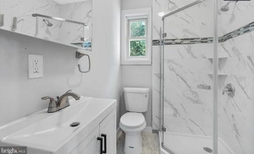 2418 N 16th St in Philadelphia, PA - Building Photo - Building Photo