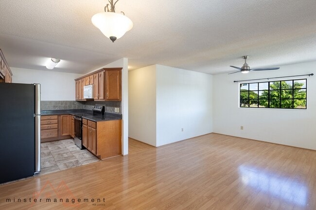 property at 91-1046-1046 Kaiau Ave