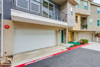 365 Fitzpatrick Rd in San Marcos, CA - Building Photo - Building Photo
