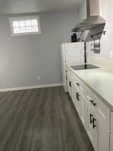 6425 Haas Ave in Los Angeles, CA - Building Photo - Building Photo