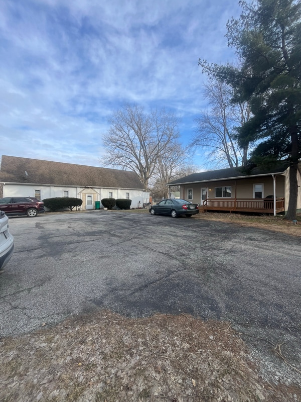 24175 Euclid Ave in Schneider, IN - Building Photo - Building Photo