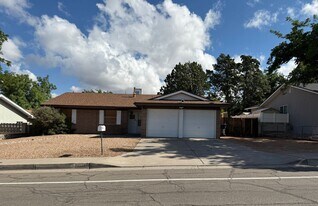 12105 Brentwood Hills Blvd NE in Albuquerque, NM - Building Photo