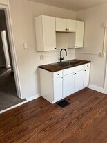 229 5th Ave, Unit 1 in Dayton, KY - Building Photo