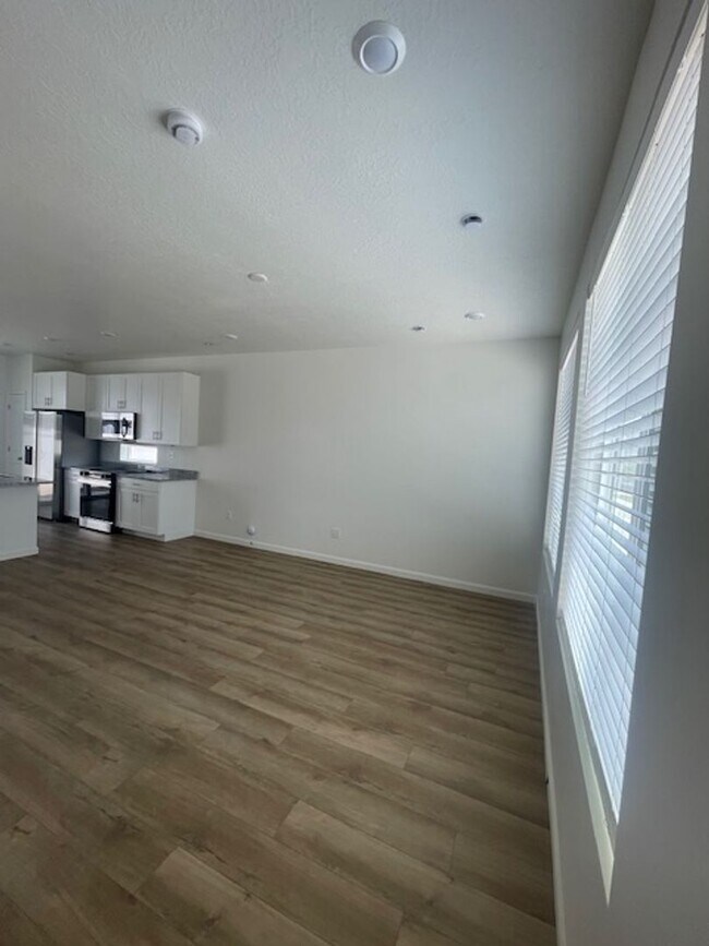 356 N Corridor Ln in Saratoga Springs, UT - Building Photo - Building Photo