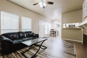 2901 San Jacinto Blvd in Austin, TX - Building Photo - Building Photo