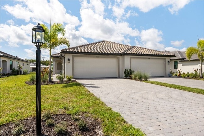property at 19597 Hinkley Dr