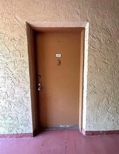 1630 W 46th St in Hialeah, FL - Building Photo - Building Photo