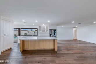6019 E Windsor Ave in Scottsdale, AZ - Building Photo - Building Photo