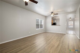 120 Clapboard Run in Cibolo, TX - Foto de edificio - Building Photo