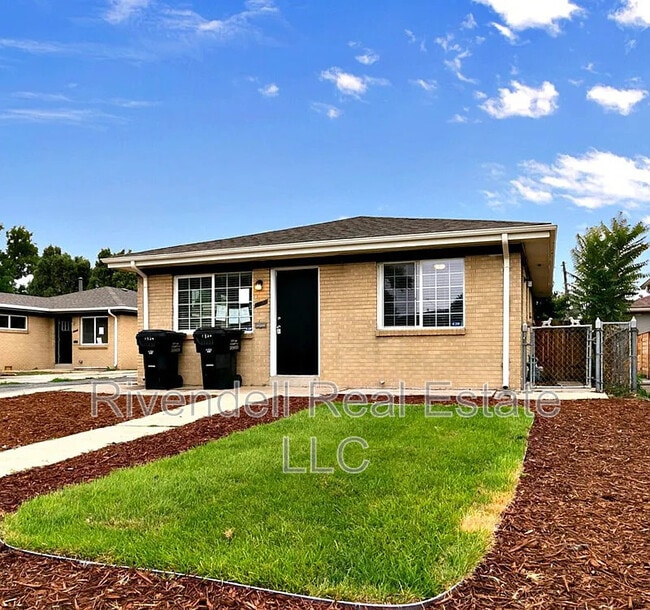 property at 1320 Winona Ct