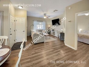 1500 E Pusch Wilderness Dr in Oro Valley, AZ - Building Photo - Building Photo