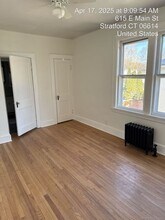 613 E Main St in Stratford, CT - Building Photo - Building Photo