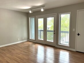 21 Vaughns Gap Rd in Nashville, TN - Building Photo - Building Photo