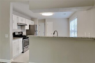 1275 Luther Way in Lawrenceville, GA - Building Photo - Building Photo