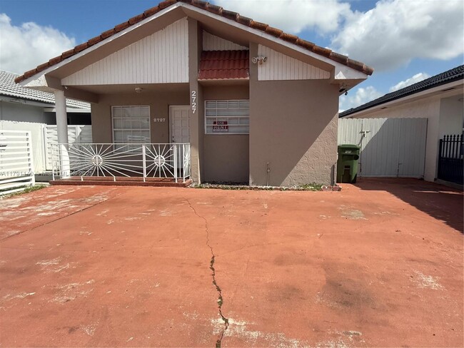 property at 2727 W 74th St