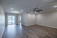 Har-Ber Meadows Townhomes in Springdale, AR - Foto de edificio - Interior Photo