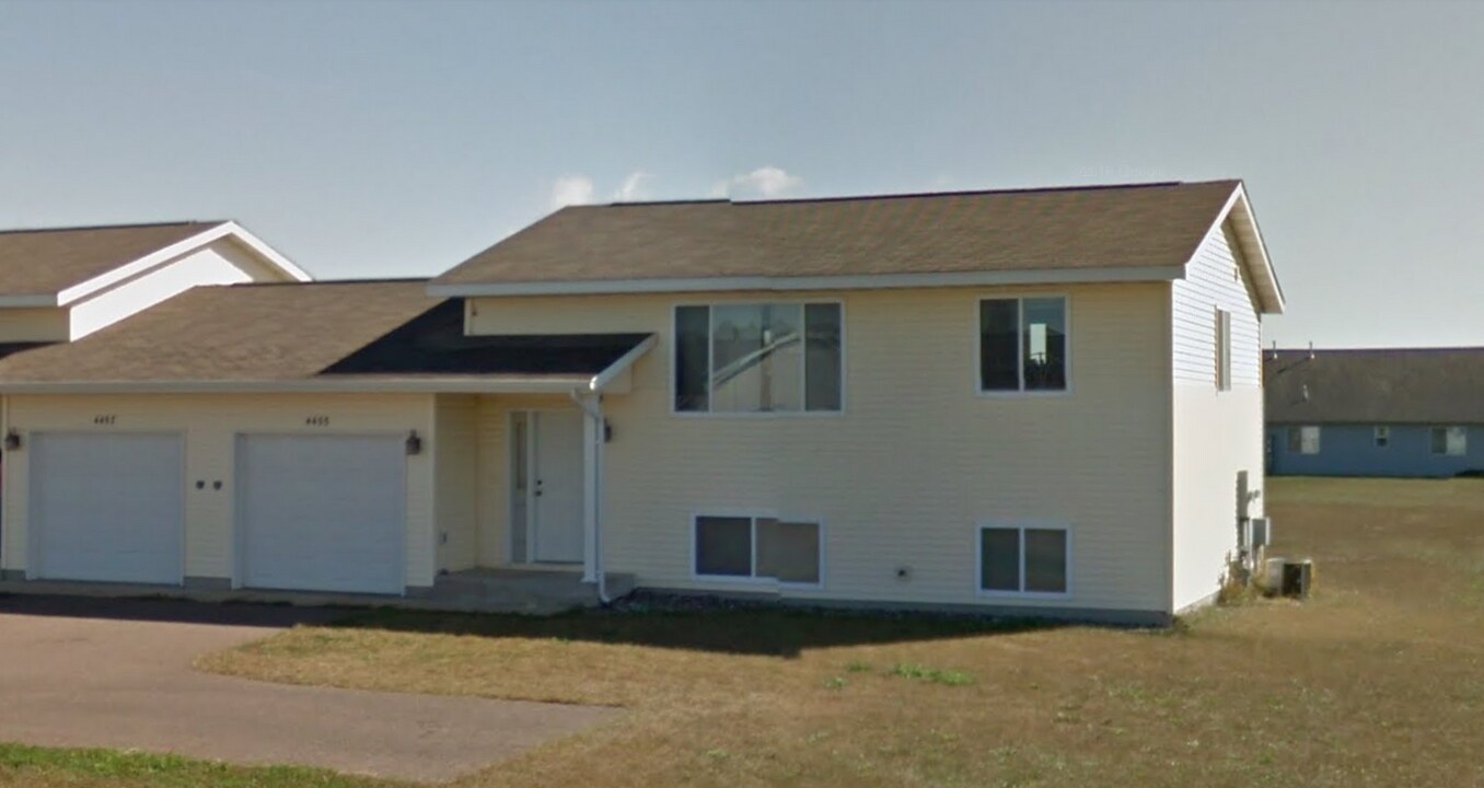 4455 132nd St in Chippewa Falls, WI - Building Photo