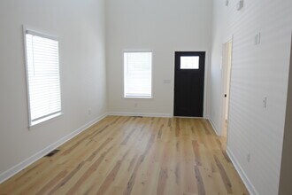 806 Russell Aly in Wilmington, NC - Building Photo - Building Photo