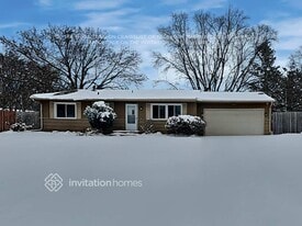 5700 80th Ave N in Minneapolis, MN - Building Photo