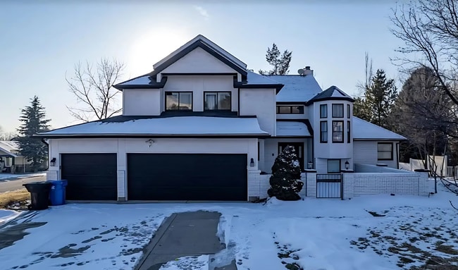 property at 4532 S Briarcreek Dr