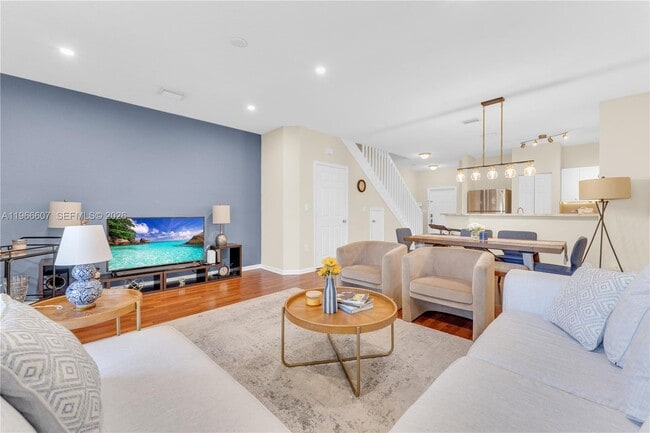 property at 8844 S Isles Cir