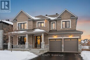 42 Conch Wy in Ottawa, ON - Building Photo
