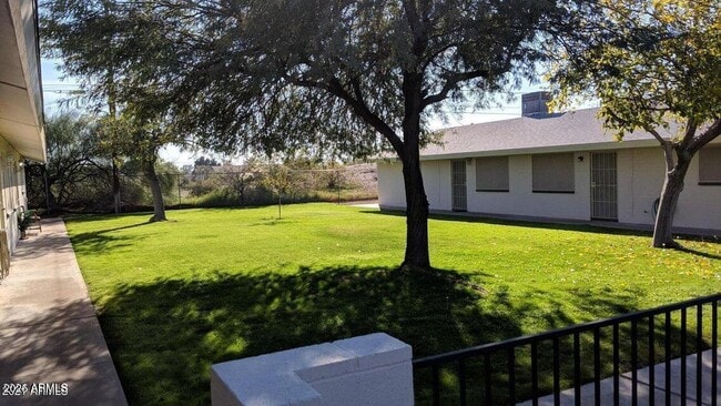 property at 1317 E Carol Ave